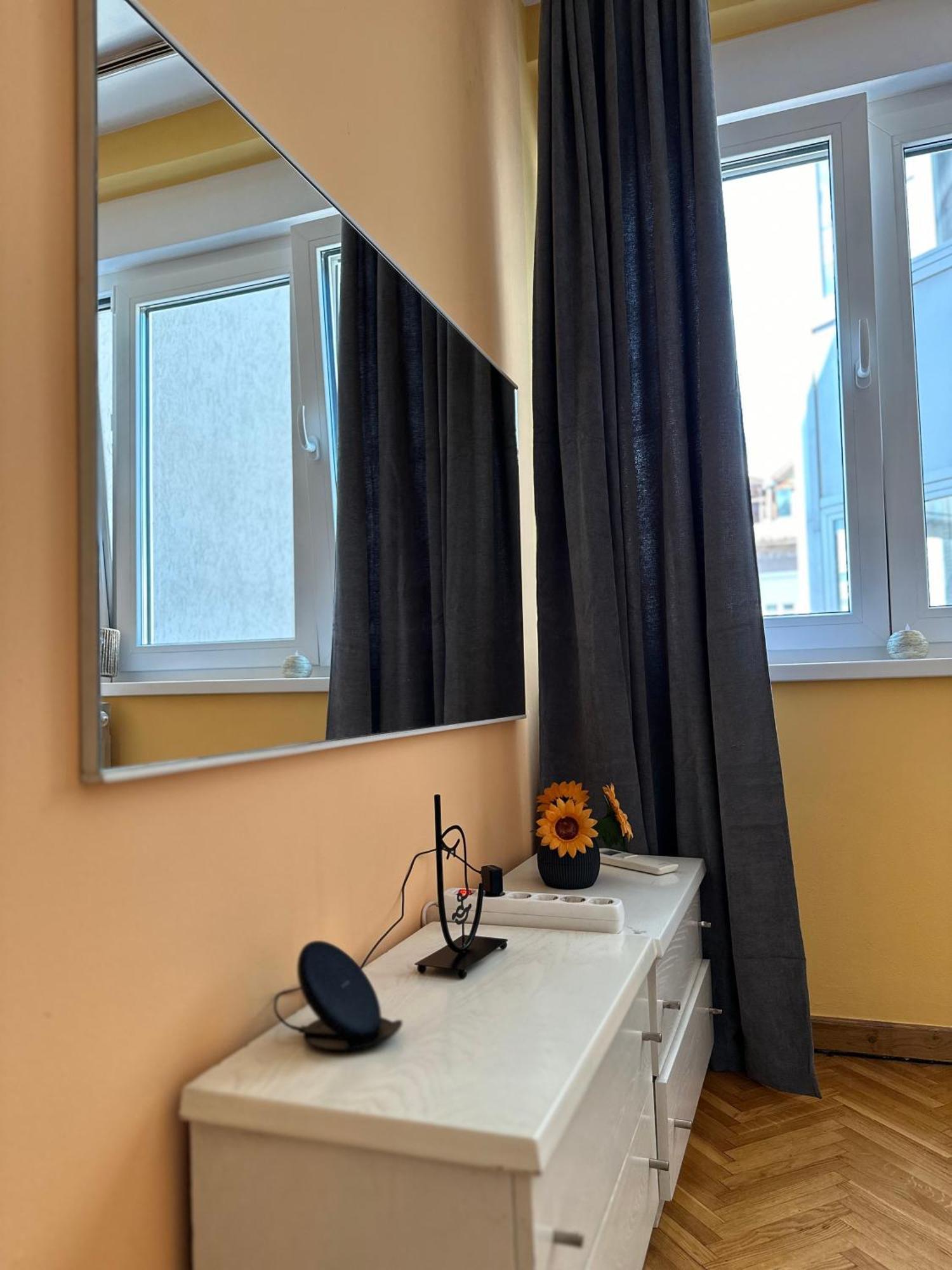 Aurelio Centar Apartment With Balcony And Free Parking Sarajevo Exteriér fotografie